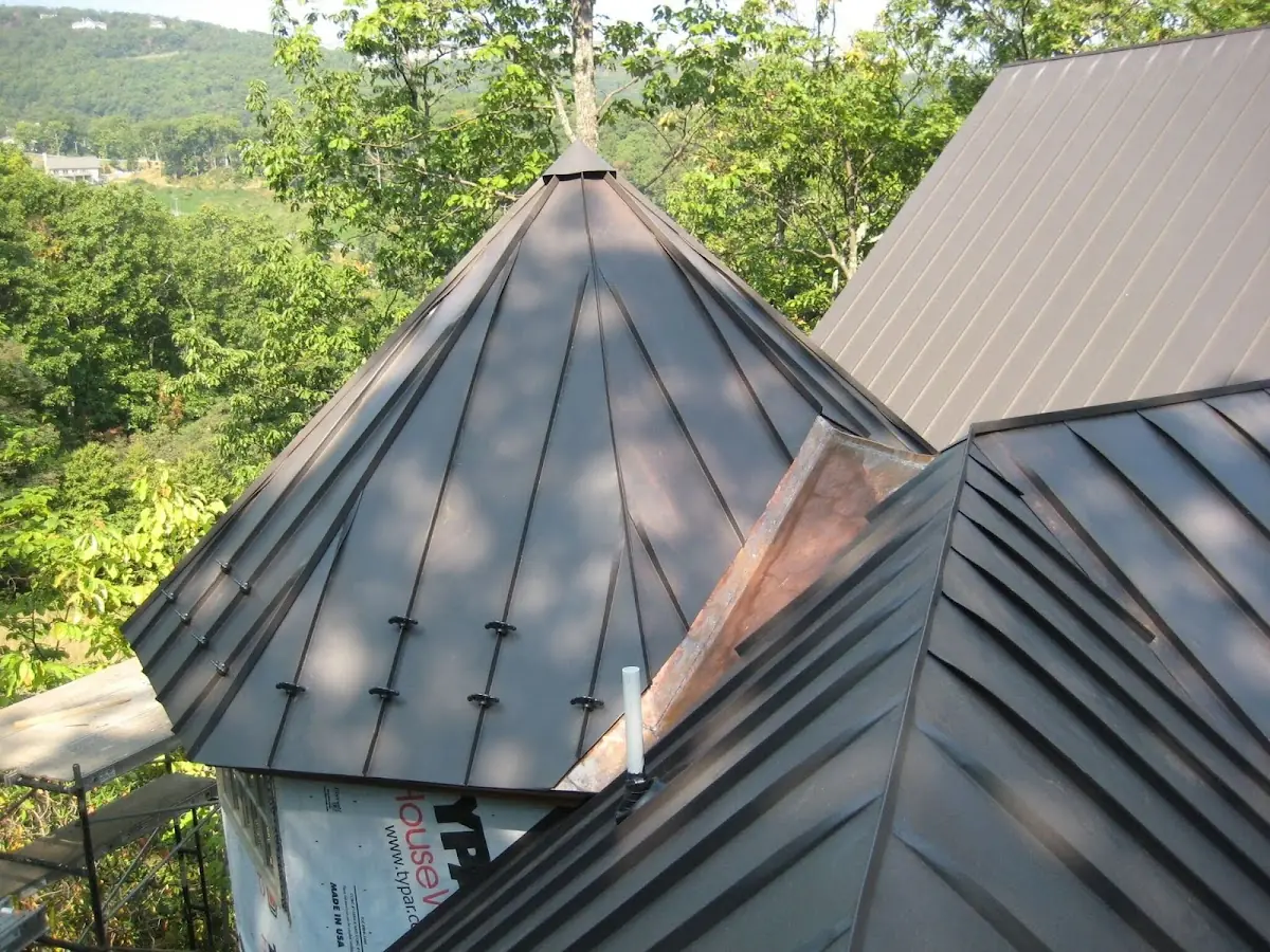 Professional Roof Tarp Installation by Craftsman Roofing in Pinecrest